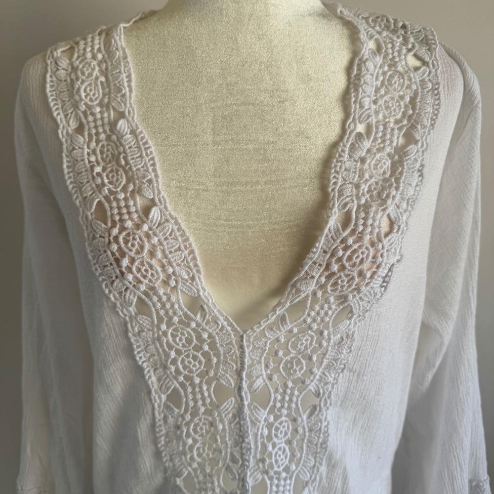 La Blanca White Crochet Trim Tunic Coverup Size L Resort Beach - Picture 10 of 10